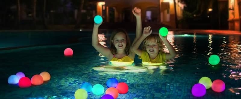 GEEDIAR Floating Pool Lights 2 Pcs,14 Inflatable Solar Powered Pool Light with Inflator,IP68 Waterproof Swimming LED Mood Lights with 16 Color Changing Outdoor Decorations Light for Garden and Pond 